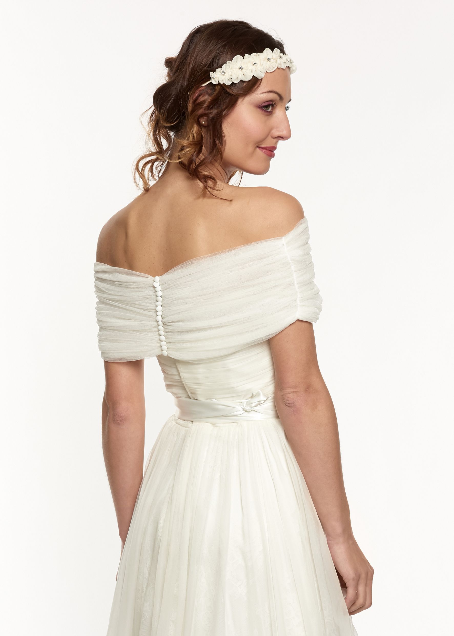 Bridal Jackets and boleros by Metal Flaque - Wedding dresses shop in Paris