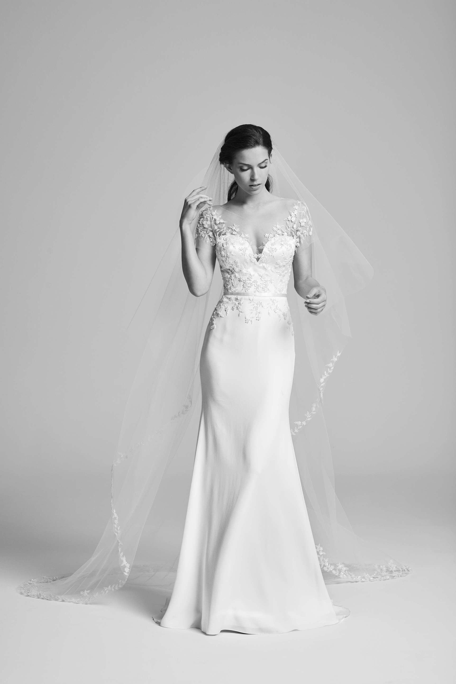 suzanne neville long sleeve wedding dress