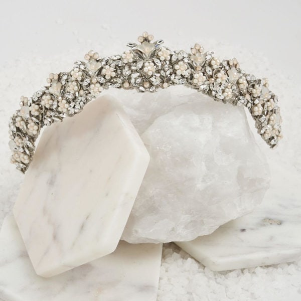 accessoire-mariee-couronne-diademe-cristaux-swarovski-perles