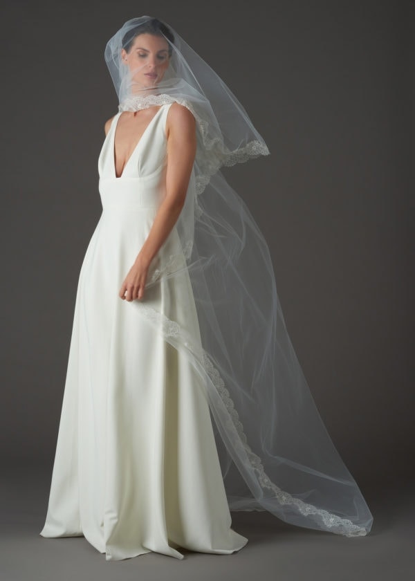 accessoire-mariee-voile-avec-rabat-dentelle-chantilly