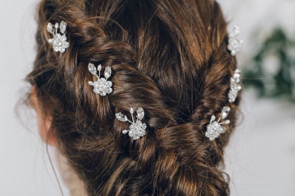 accessoire-cheveux-mariee-epingles-cristaux-swarovski-perles
