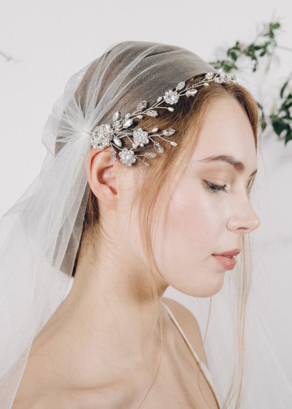 accessoire-cheveux-mariee-headband-cristaux-swarovski-perles