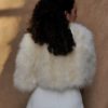 accessoire-mariee-veste-plumes-chaud