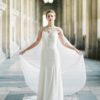 accessoire-mariee-cape-longue-epaule-brodee-cristaux-perles