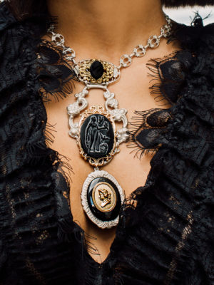 collier-maria-elena-headpieces-roxanna-1