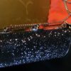 pochette-judith-leiber-small-curved-oval