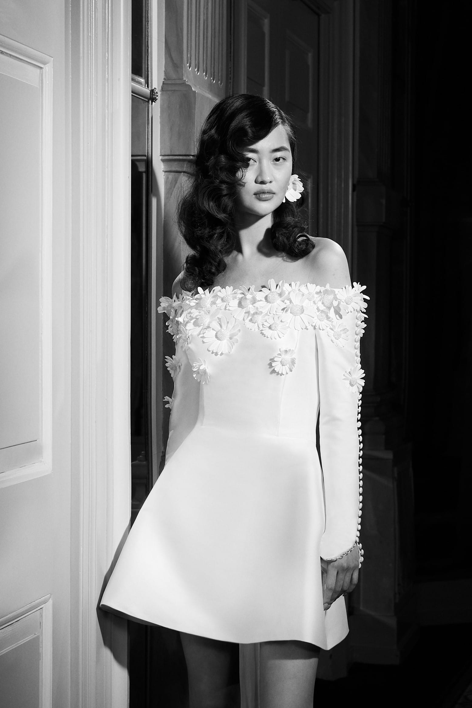Viktor Rolf Mariage Wedding Dresses In Paris Metal Flaque Bridal Shop Paris Viktor Rolf Mariage Wedding Dresses In Paris Metal Flaque Bridal Shop Paris