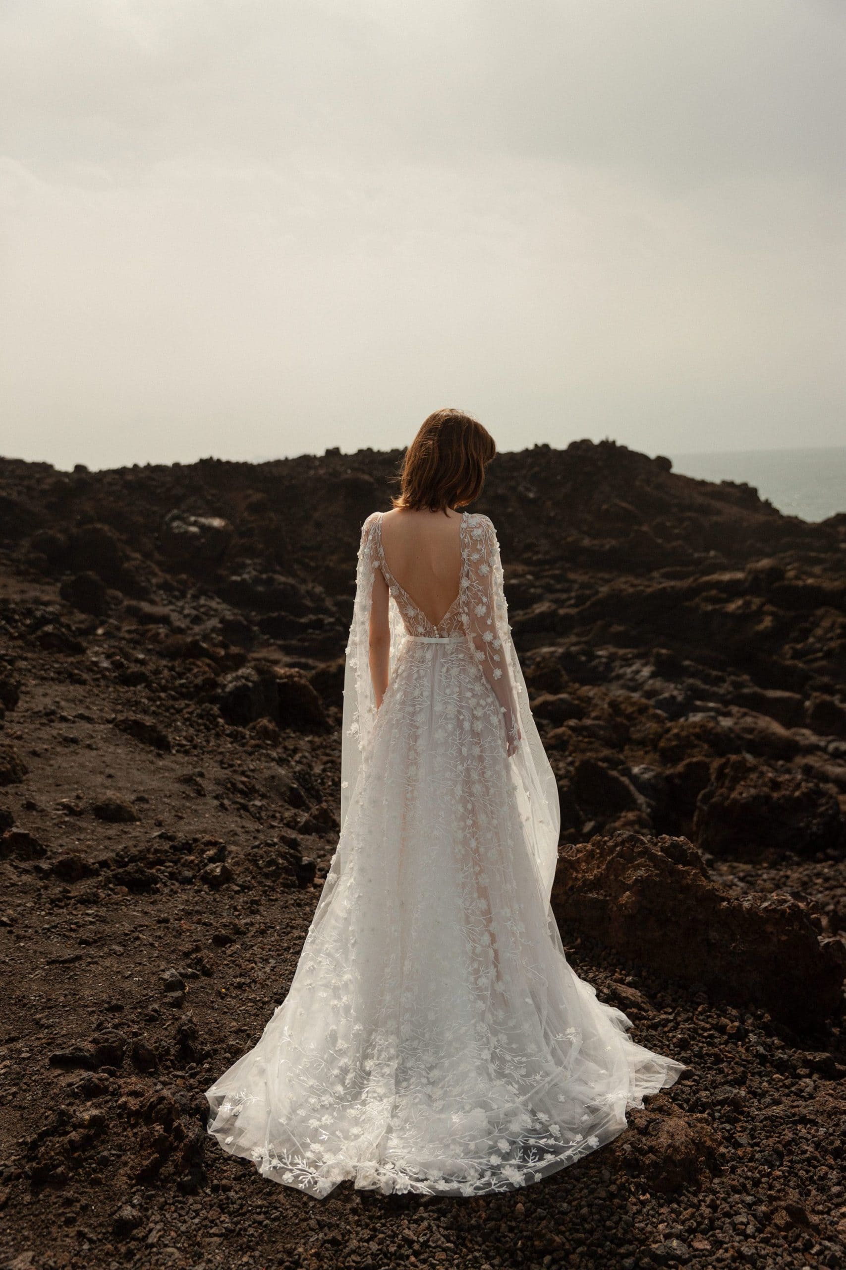 Wedding dresses samples in Paris - Metal Flaque Bridal Shop