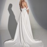 designer-wedding-dress-paris-justin-alexander-signature