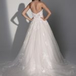 designer-wedding-dress-paris-justin-alexander-signature